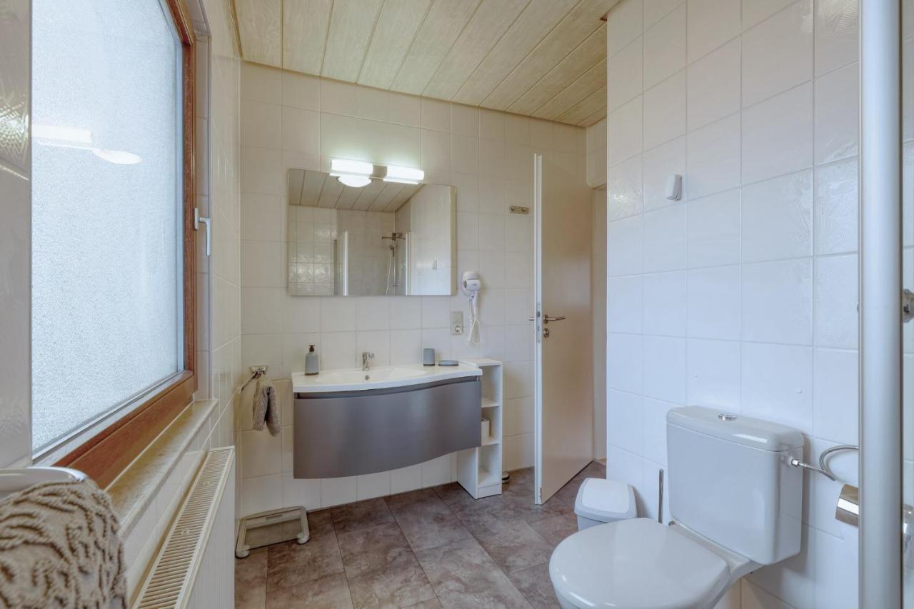Seepark Kirchheim Ferienhaus Bei Anne Mit Sauna Esterno foto